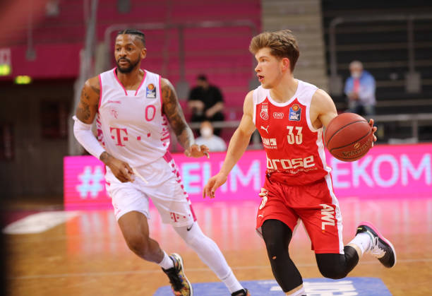 我还可以帮 我还可以帮