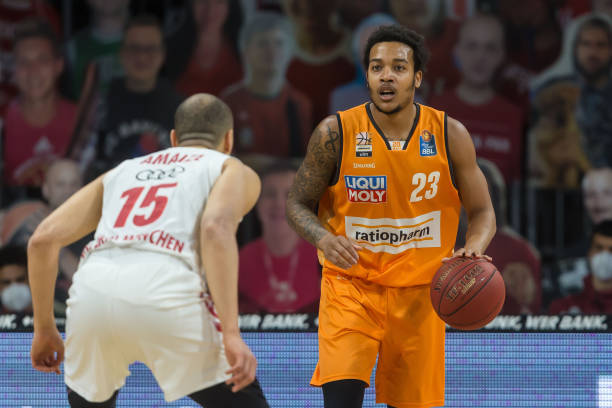 直接长传战 直接长传战