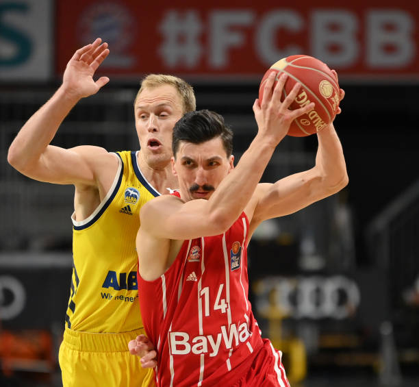 盟中更具威 盟中更具威